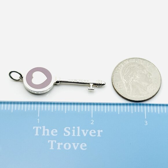 Tiffany & Co Purple Mauve Enamel Heart Key Pendant in Sterling Silver - Picture 6 of 7